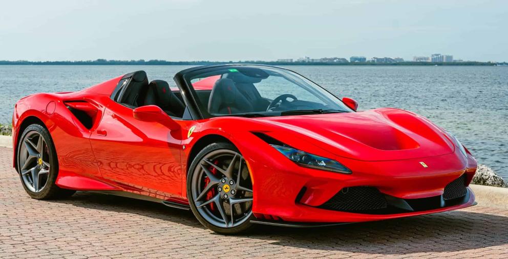 Ferrari F8