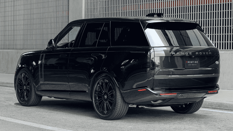 2023 Range Rover Black Back 2