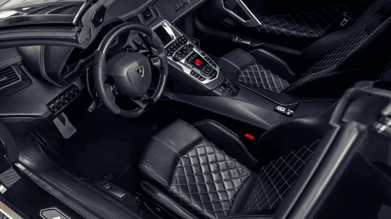 Lamborghini Aventador Interior 1