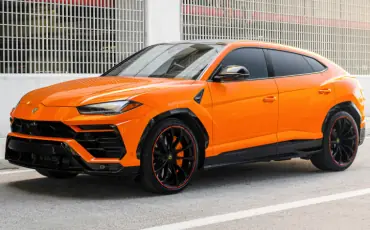 Lamborghini Urus – Orange