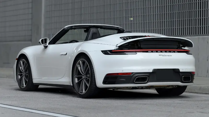 Porsche 911 White C