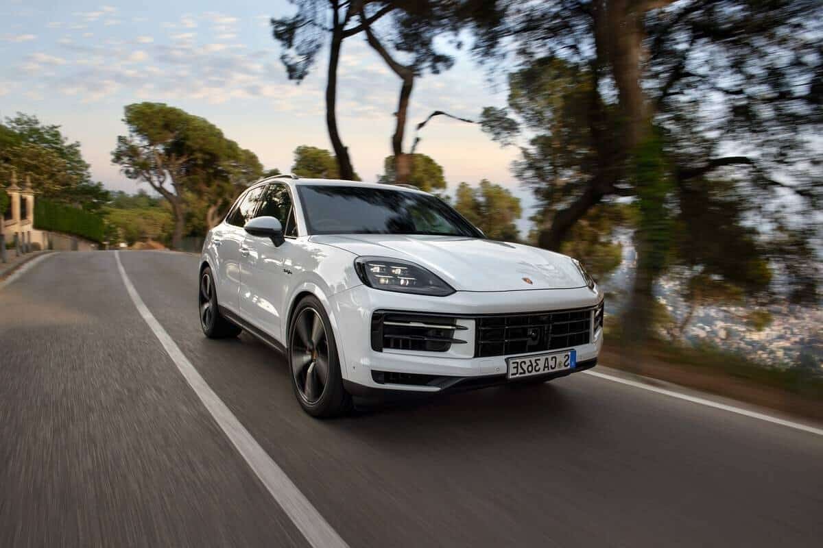 Porsche Cayenne Reflex 2