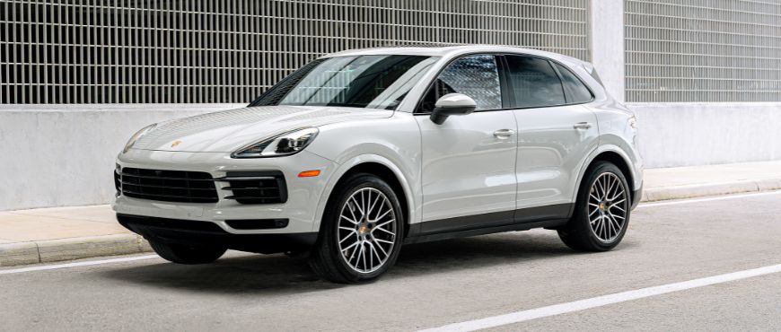 Rent a Porsche Cayenne in Miami