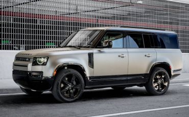 Land Rover Defender 130