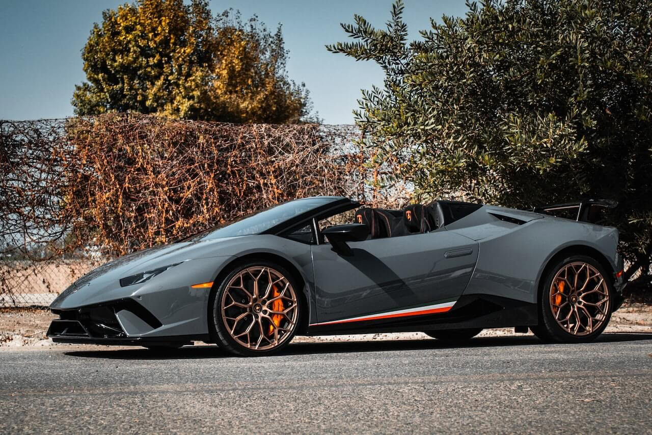 How Much Does It Cost To Rent a Lamborghini for an Hour