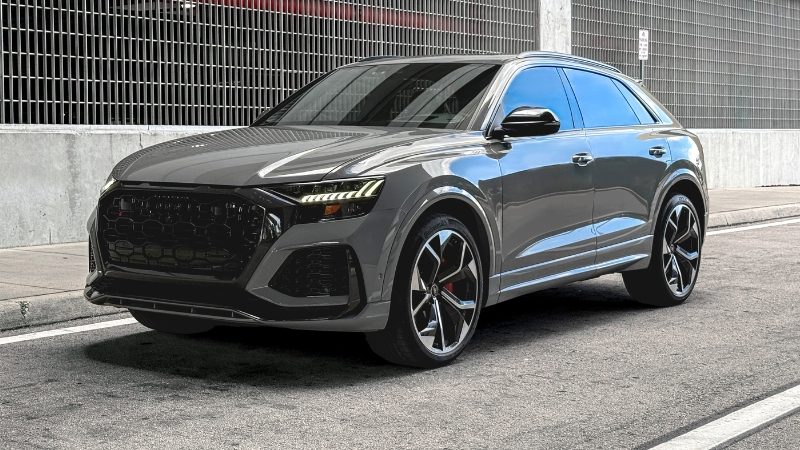 2024 Audi RSQ8 Front R0thbrl93my954vwoitnkk3da1jomvok9pzob1xtds