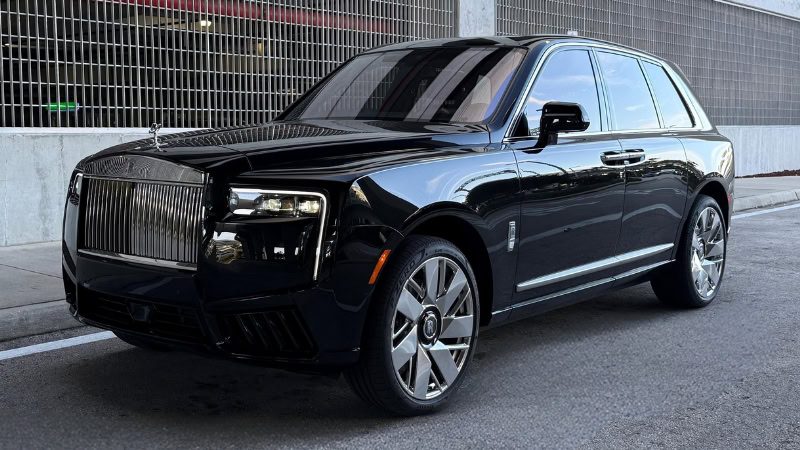 2025 Rolls Royce Cullinan Series Ll Front Rb8stca1oigrf6131gsqdsbs9ey7efuuldzcezolxc